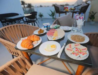 Inn Amon Pyramids View Cairo