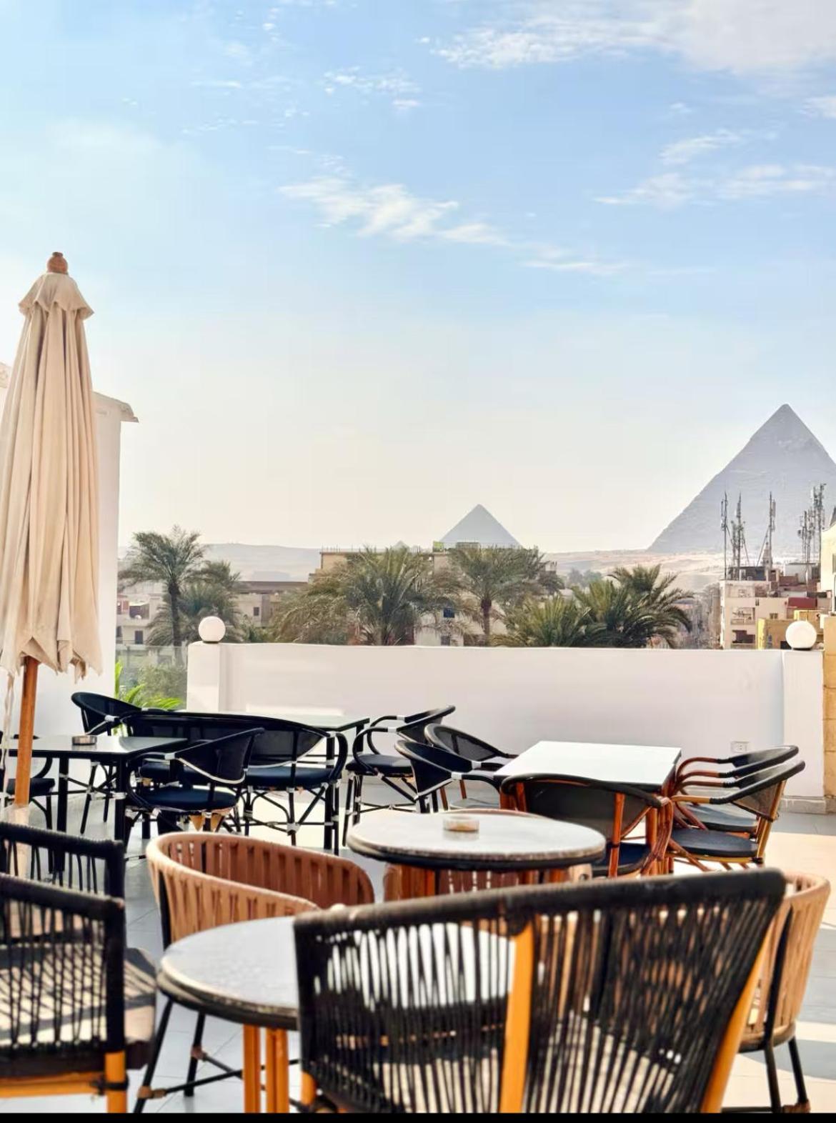 Amon Pyramids View Inn Cairo
